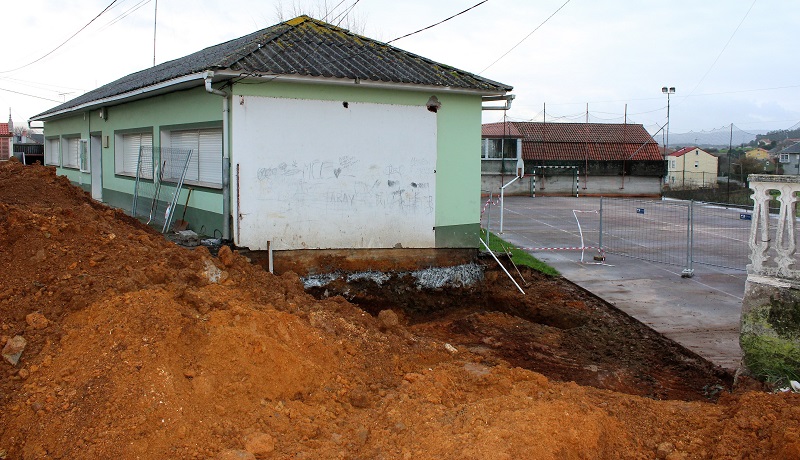 En Ssamo comezou a construcin dun almacn acaroado  escola