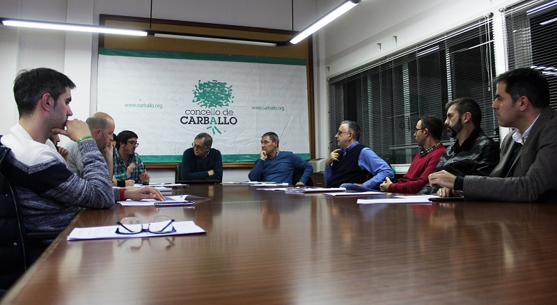 No consello hai representantes dos grupos políticos e das entidades deportivas No consello hai representantes dos grupos políticos e das entidades deportivas