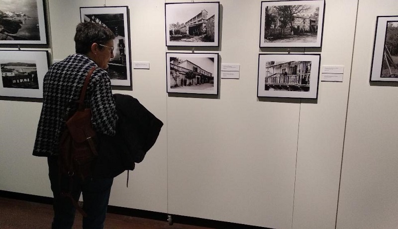 A mostra pode visitarse na sala baixo cuberta do Pazo da Cultura A mostra pode visitarse na sala baixo cuberta do Pazo da Cultura
